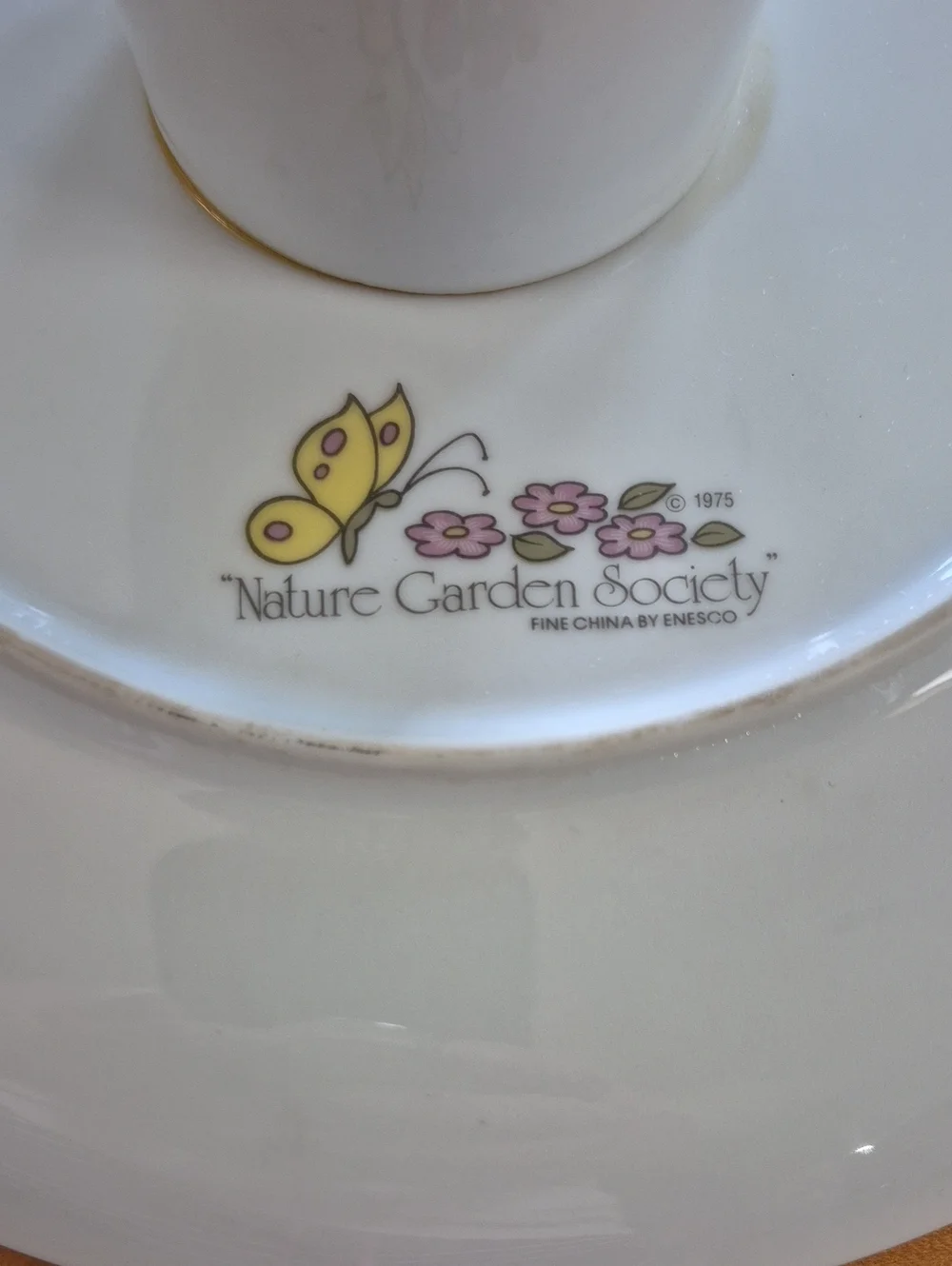 1975 Enesco Nature Garden Society Fine China Pedestal Cake Stand